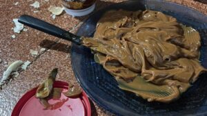 Quiso ingresar cocaína escondida en un pote de dulce de leche para dos detenidos y terminó imputada Quiso ingresar cocaína escondida en un pote de dulce de leche para dos detenidos y terminó imputada imagen-2