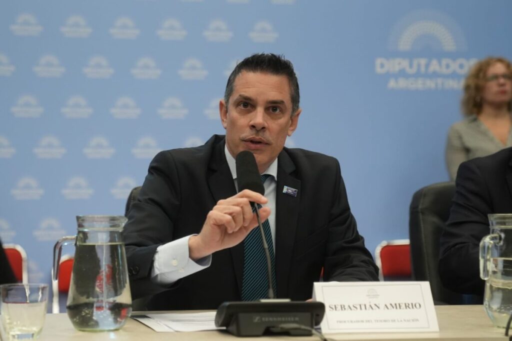 Diputados: con apoyo de sus aliados, el oficialismo dejó listo para tratar en el recinto el acuerdo con dos holdouts imagen-92