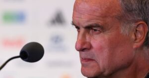 Bielsa apuntó de nuevo contra la FIFA y criticó la pausa de hidratación en el Mundial 2026: "Le quita mucho" al fútbol imagen-4