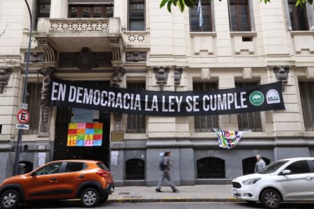 Avanza una negociación política para destrabar el conflicto por la ley de financiamiento universitario imagen-9