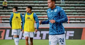Toto Fernández será operado de una fractura: ¿se perderá toda la pretemporada de Racing? imagen-1