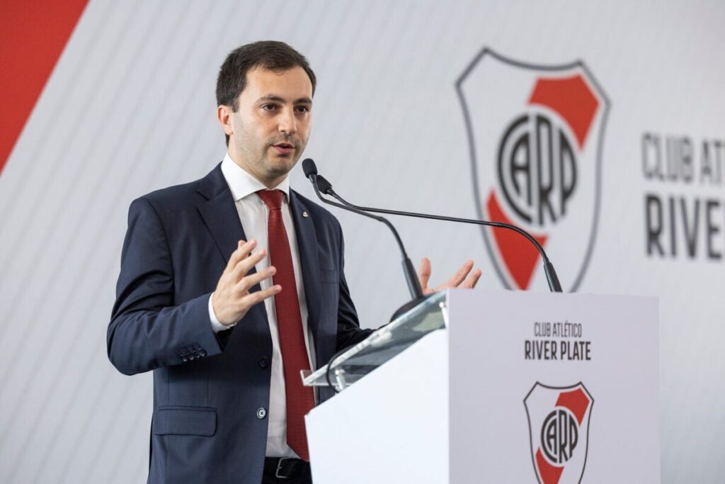 Se viene la limpieza en River: “Se van a ir 15 jugadores, ya lo decidimos”, dijo Stefano Di Carlo imagen-5