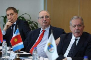 Passalacqua le planteó a Santilli “reclamos estratégicos” de Misiones en la última reunión del Norte Grande: puentes, Hidrovía y gas natural Passalacqua le planteó a Santilli “reclamos estratégicos” de Misiones en la última reunión del Norte Grande: puentes, Hidrovía y gas natural imagen-1