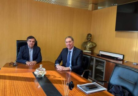 Encuentro entre Rovira y Santilli: respaldo legislativo, reforma política y agenda federal imagen-12
