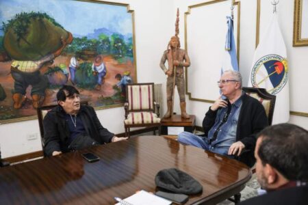 Ante la paralización de obras nacionales, Passalacqua ratificó ante la UOCRA la inversión provincial para sustentar el trabajo en la construcción imagen-24
