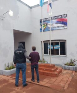 Amenazó de muerte a su expareja y tras días de búsqueda fue detenido por la policía Amenazó de muerte a su expareja y tras días de búsqueda fue detenido por la policía imagen-72