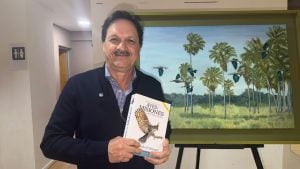Presentaron en Posadas el libro “Aves de Misiones y de la Selva Atlántica” con más de mil fotos de especies autóctonas imagen-7