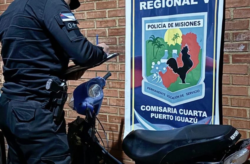 Recuperaron una motocicleta robada en Puerto Iguazú imagen-75