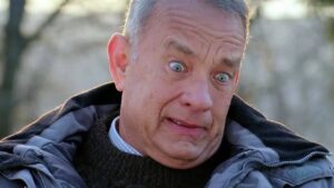 "Si la película está puesta, me levantaré y saldré de la habitación": Tom Hanks todavía no puede ver una escena de este clásico de los 2000 imagen-2
