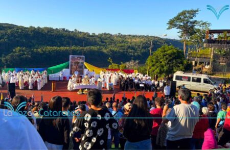 Corpus Christi: la comunidad católica de Iguazú renovó su fe en la Eucaristía imagen-122
