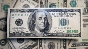 El dólar oficial alcanzó su valor más alto del año y acumula una suba superior al 5% en junio imagen-8