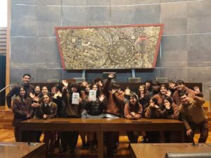 Estudiantes descubrieron desde adentro cómo se crean las leyes en la Legislatura de Misiones imagen-1