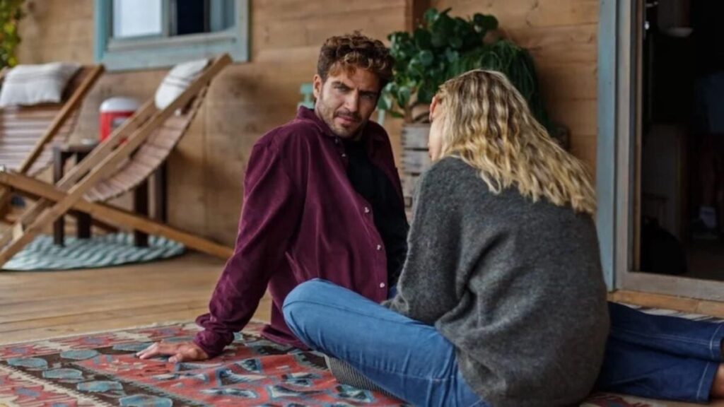 Maxi Iglesias sobre 'Todo lo que nunca fuimos': "No había hecho una película romántica así en mi vida" imagen-4