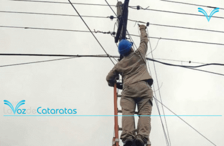 Nuevo Iguazú sin luz: Energía de Misiones trabaja en el recambio de cables quemados por sobrecarga imagen-70