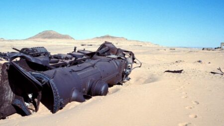 Este tren iba a recorrer más de 1.000 kilómetros hasta la Meca, hasta que llegó Lawrence de Arabia: sus restos aún siguen el desierto imagen-106