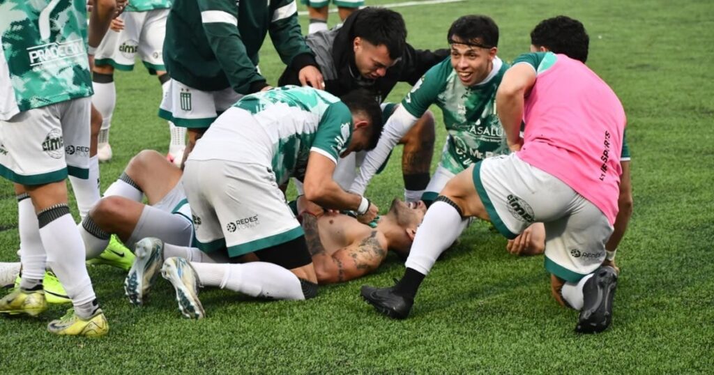 Excursio sigue siendo líder pero Villa Dálmine se acercó imagen-5