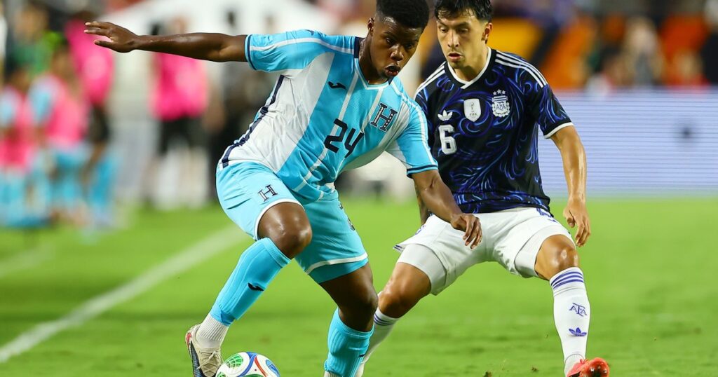598 días después: el sentido mensaje de Lisandro Martínez tras su regreso a la Selección imagen-36
