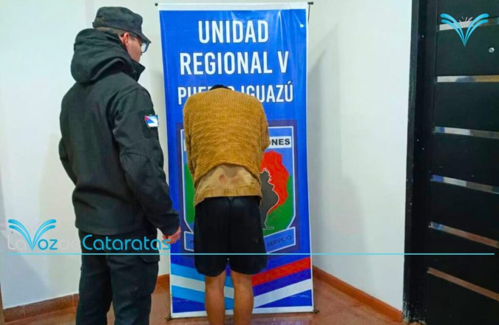 Sorprendido infraganti: ingresó a una vivienda, fue reducido por vecinos y terminó preso Sorprendido infraganti: ingresó a una vivienda, fue reducido por vecinos y terminó preso imagen-4
