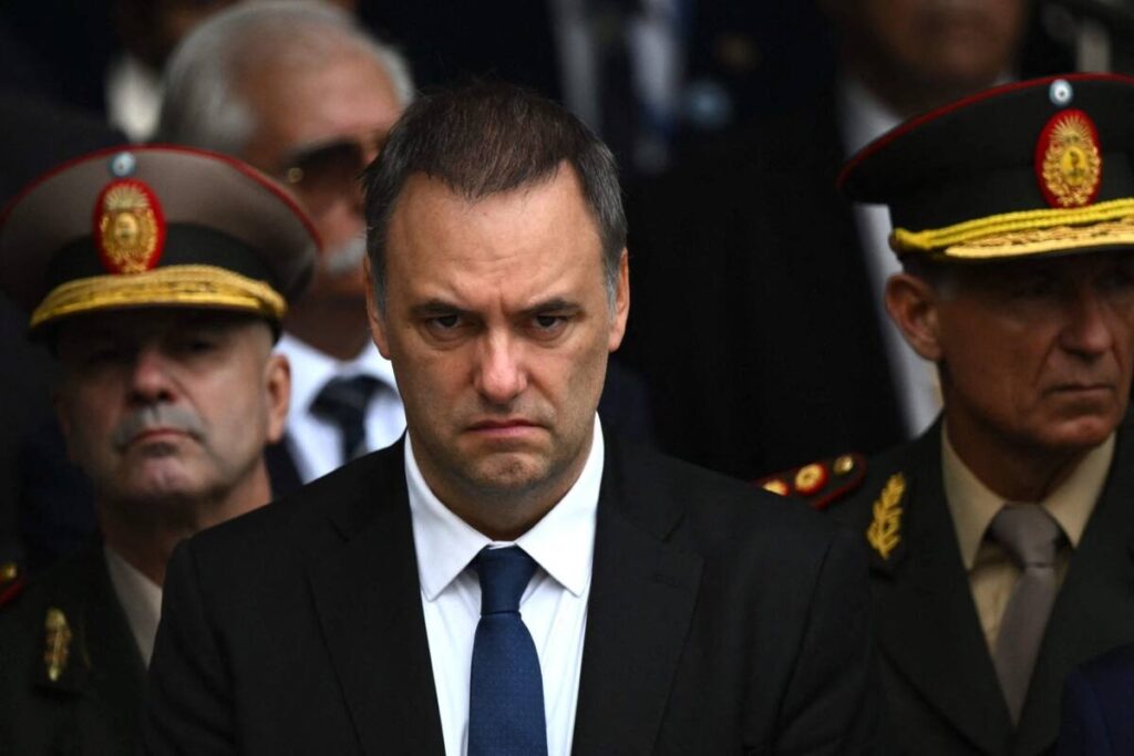 Manuel Adorni confirmó su renuncia a la Jefatura de Gabinete imagen-5