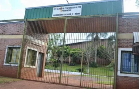Insólito: el personal de la cárcel de Oberá está obligado a vender rifas para solventar gastos de la institución imagen-6