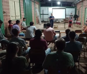 Se busca crear una extensión áulica en la comunidad Mbya de Peruti para formacion en oficios Se busca crear una extensión áulica en la comunidad Mbya de Peruti para formacion en oficios imagen-2