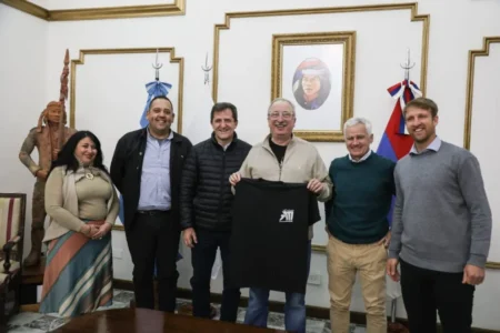 Misiones fortalece políticas de reinserción social junto a las fundaciones Espartanos y Tackleando Muros imagen-118