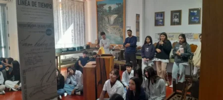 Con inteligencia artificial, estudiantes reconstruyeron la historia de San Pedro y fortalecieron el sentido de pertenencia Con inteligencia artificial, estudiantes reconstruyeron la historia de San Pedro y fortalecieron el sentido de pertenencia imagen-5