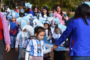 Una caravana cargada de historia, sentido de pertenencia y ritmo mundialista imagen-2