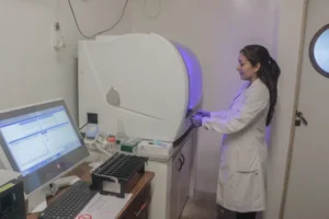 Misiones acelera el diagnóstico: el Lacmi incorpora PCR para detectar tuberculosis y virus respiratorios imagen-3