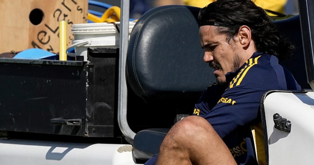 A los 39 años: la decisión de Cavani con su carrera tras rescindir con Boca A los 39 años: la decisión de Cavani con su carrera tras rescindir con Boca imagen-42