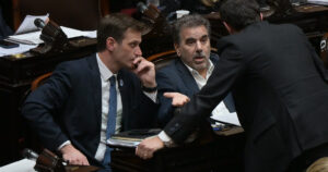 Si el Gobierno no echa a Adorni antes de la sesión del 23 en Diputados, el PRO avalará que sea interpelado imagen-2