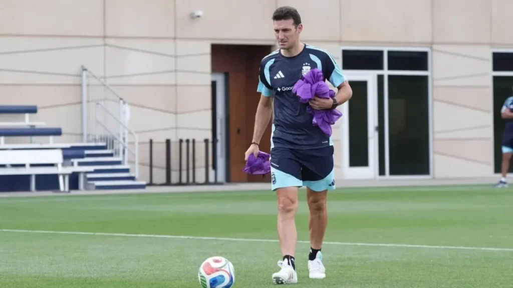 Los esquemas que probó Scaloni a dos días del debut de la Selección Argentina - TyC Sports imagen-4