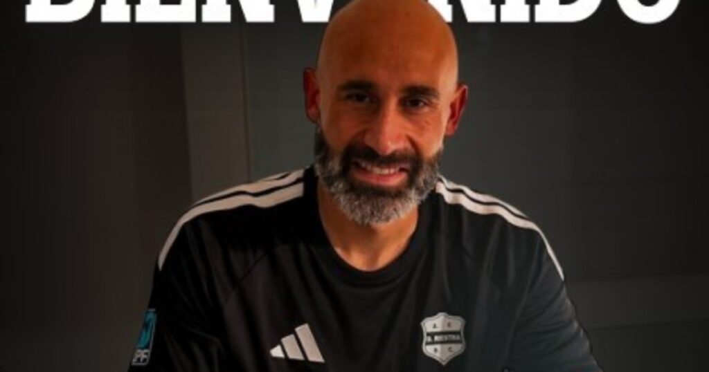 Carlos Quintana se fue de Central por "no tener minutos" con Almirón y firmó con Riestra imagen-4