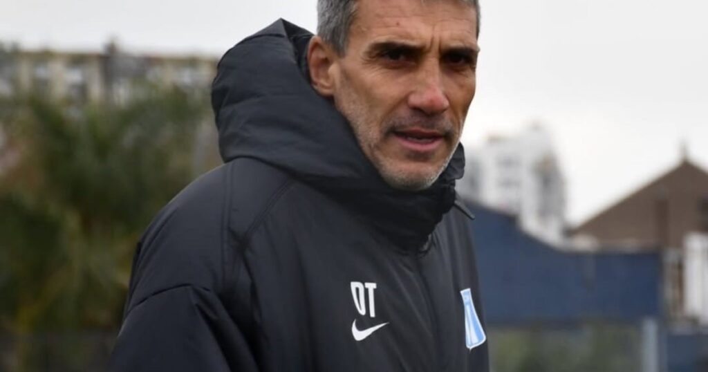 Quiénes son los dos juveniles de Racing que empezaron a entrenarse con la Primera imagen-39