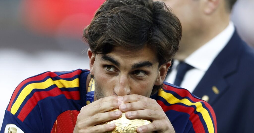 Ferran Torres, autor del gol de España: «El destino estaba escrito» Ferran Torres, autor del gol de España: "El destino estaba escrito" imagen-5