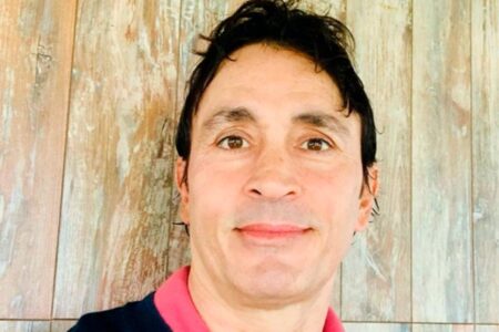 La nueva vida de Sebastián Estevanez a los 55 años: dejó la actuación para dedicarse a la construcción y ayudó a Marley con su casa La nueva vida de Sebastián Estevanez a los 55 años: dejó la actuación para dedicarse a la construcción y ayudó a Marley con su casa imagen-6