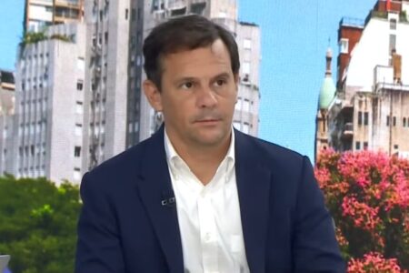 Fausto Spotorno, economista: “Hoy, comprar metros cuadrados es mejor que cualquier otra inversión” Fausto Spotorno, economista: “Hoy, comprar metros cuadrados es mejor que cualquier otra inversión” imagen-5