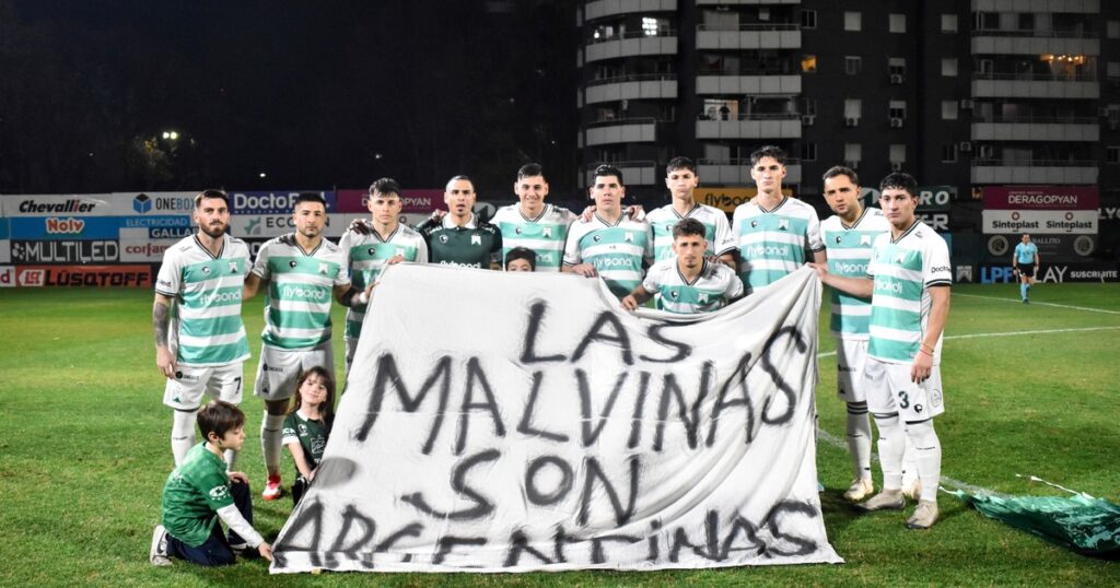 Ferro, imparable: triunfazo frente a Colón y más puntero que nunca imagen-5