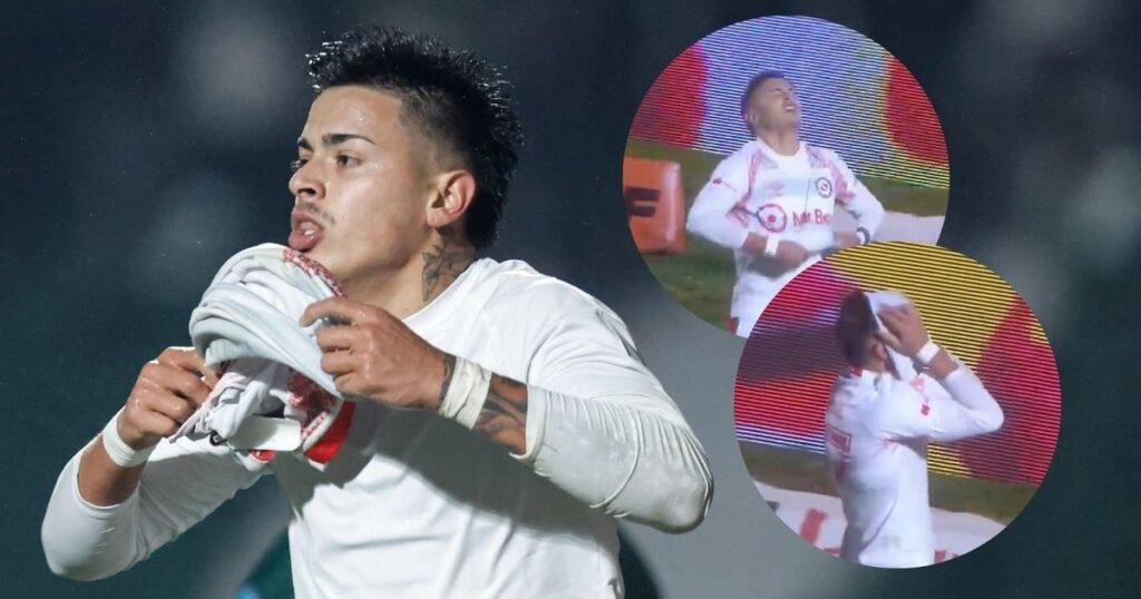 Video: la insólita expulsión del goleador de Argentinos ante Sarmiento Video: la insólita expulsión del goleador de Argentinos ante Sarmiento imagen-4