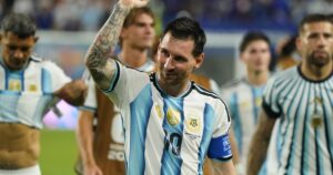 El desahogo de Lionel Messi: otra actuación determinante y un nuevo récord del capitán que siempre aparece cuando más se lo necesita imagen-3