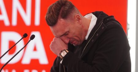 Franco Armani, en su despedida de River: «Jamás me imaginé que el destino me regalaría una historia tan hermosa, el sueño más grande de mi vida» Franco Armani, en su despedida de River: "Jamás me imaginé que el destino me regalaría una historia tan hermosa, el sueño más grande de mi vida" imagen-15