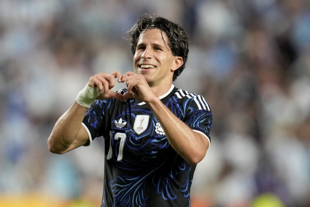 Giuliano Simeone, jugador de la selección argentina: cómo es la casa que comparte con Irene Ariza en Madrid Giuliano Simeone, jugador de la selección argentina: cómo es la casa que comparte con Irene Ariza en Madrid imagen-98