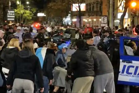 Ajuste de cuentas: lo ubicaron entre la gente que festejaba el triunfo de Argentina y le dispararon tres tiros en la nuca imagen-7