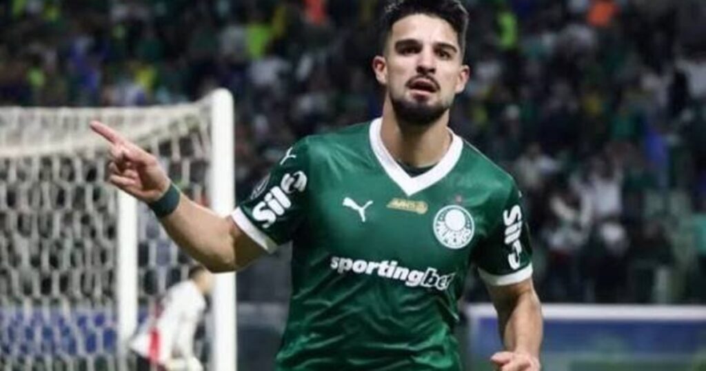 Otro mundialista volvió a jugar: así fue el regreso del Flaco López en la goleada de Palmeiras Otro mundialista volvió a jugar: así fue el regreso del Flaco López en la goleada de Palmeiras imagen-4
