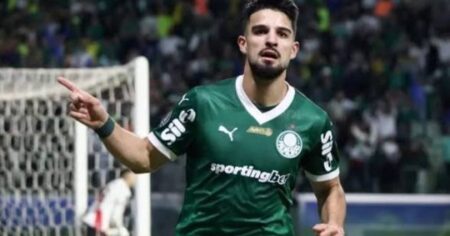 Otro mundialista volvió a jugar: así fue el regreso del Flaco López en la goleada de Palmeiras imagen-10