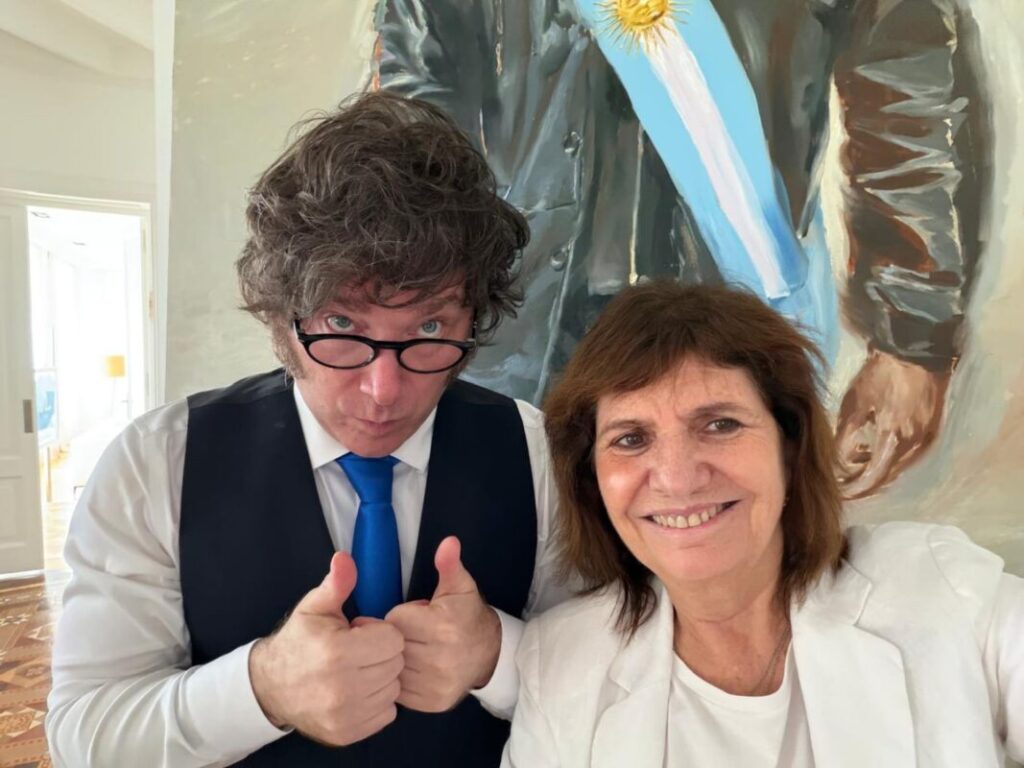 Milei y los integrantes del Gobierno se expresaron tras el épico triunfo de Argentina: “No nos van a dar por muertos” Milei y los integrantes del Gobierno se expresaron tras el épico triunfo de Argentina: “No nos van a dar por muertos” imagen-100