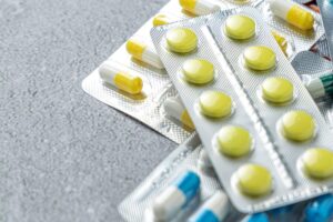 La Anmat autorizó la venta libre de diez medicamentos que requerían receta: ya no tendrán descuento en farmacias imagen-4