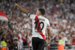 Juan Fernando Quintero rescindió su contrato con River: “Quedará para siempre en la historia grande del club” imagen-4