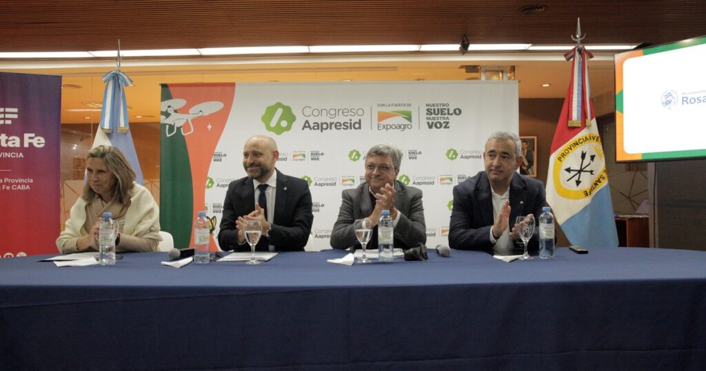 Se lanzó el XXXIV Congreso Aapresid: Habrá nuevos ejes temáticos y se profundizará el perfil internacional Se lanzó el XXXIV Congreso Aapresid: Habrá nuevos ejes temáticos y se profundizará el perfil internacional imagen-102