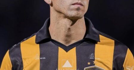 Insólito: le rescindieron el contrato y el club lo despidió con un video de sus errores Insólito: le rescindieron el contrato y el club lo despidió con un video de sus errores imagen-10